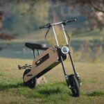 New TOM Folding E-Scooter Is A Lightweight Urban Mobility Solution